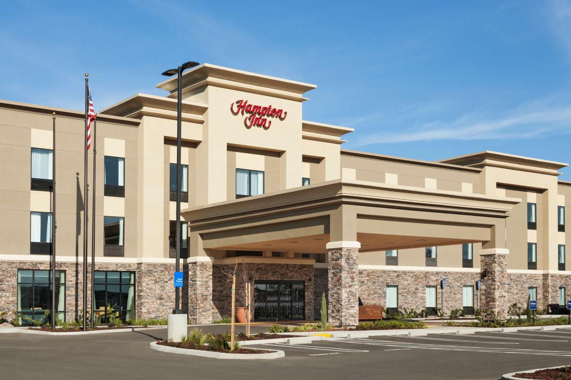 Hampton Inn By Hilton Turlock Exterior photo